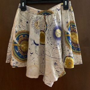 Forever 21 flowy shorts size S